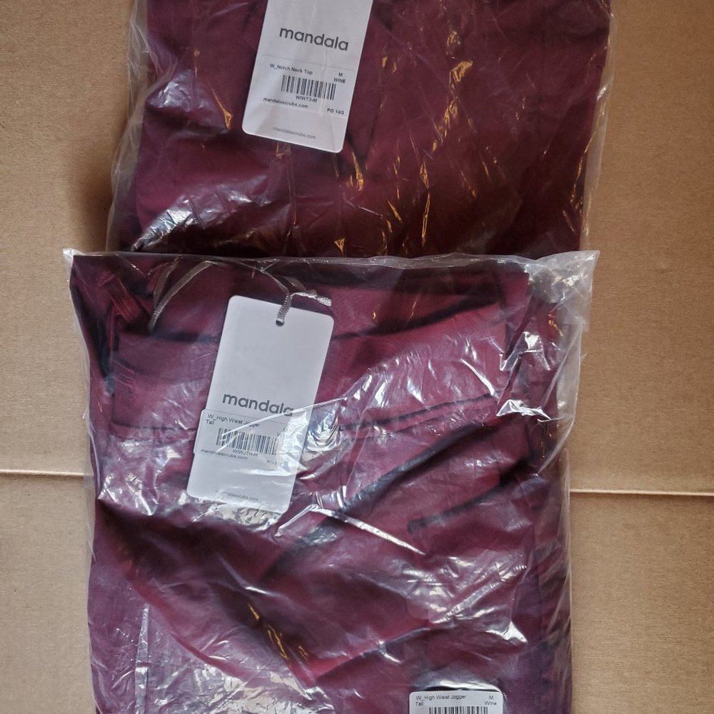 Mandala Wine Scrub Set